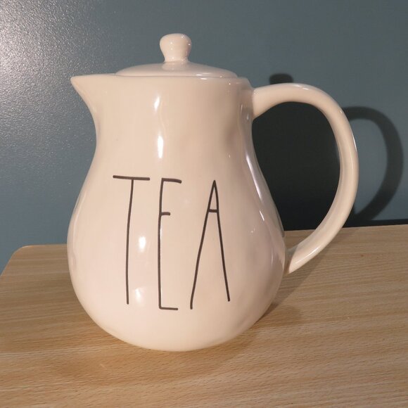 RAE DUNN Tea Pitcher with Lid - Picture 2 of 6